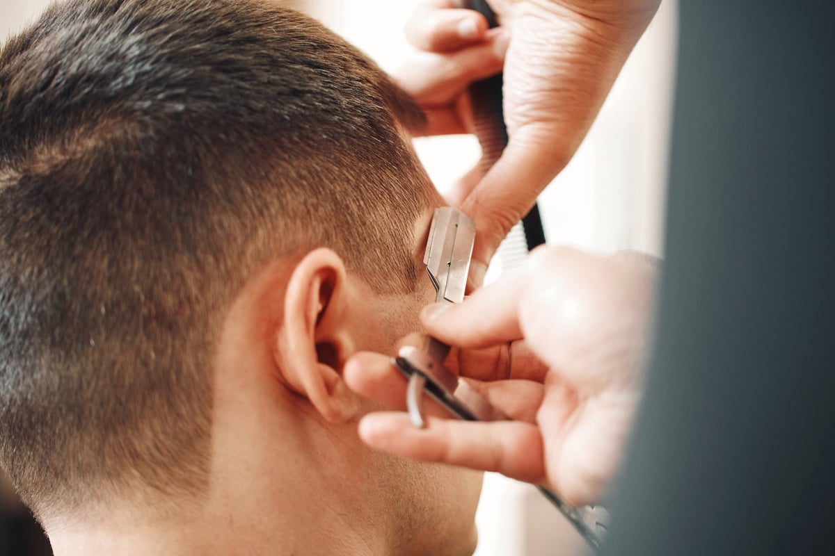 Straight Razor at Classic Cutz Barbershop